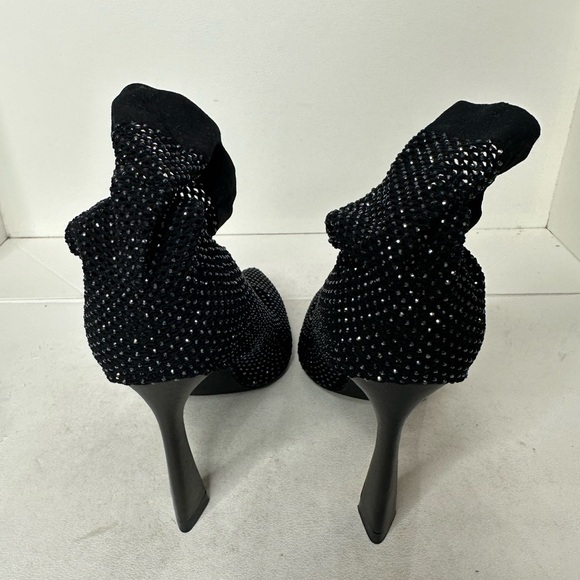 Wishbone Skylar booties black women’s size 7 - Picture 3 of 3